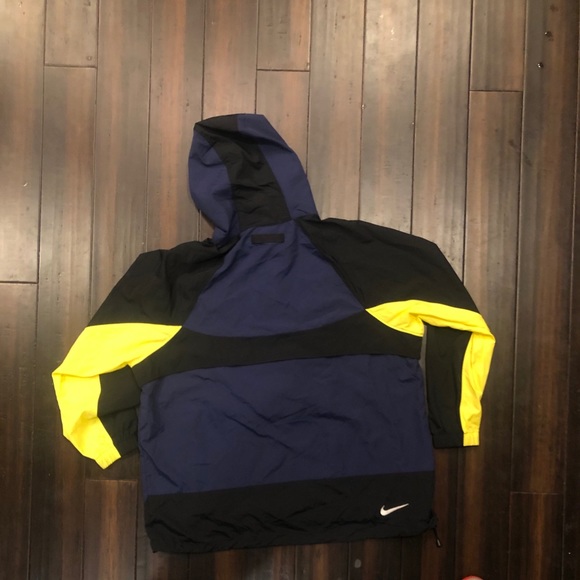 Nike quarter zip windbreaker - Picture 2 of 3